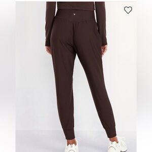 Old‎ Navy Women's Classic dark brown Joggers